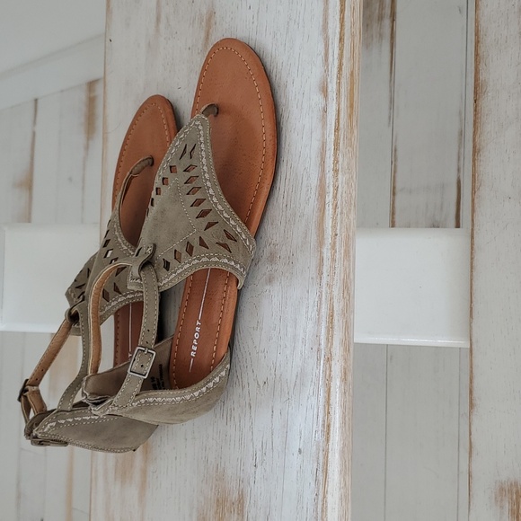 Report Sandals - Picture 3 of 4